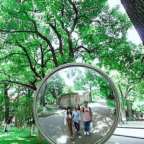 Meet your Posher, Jpiano - Picture 1 of 1